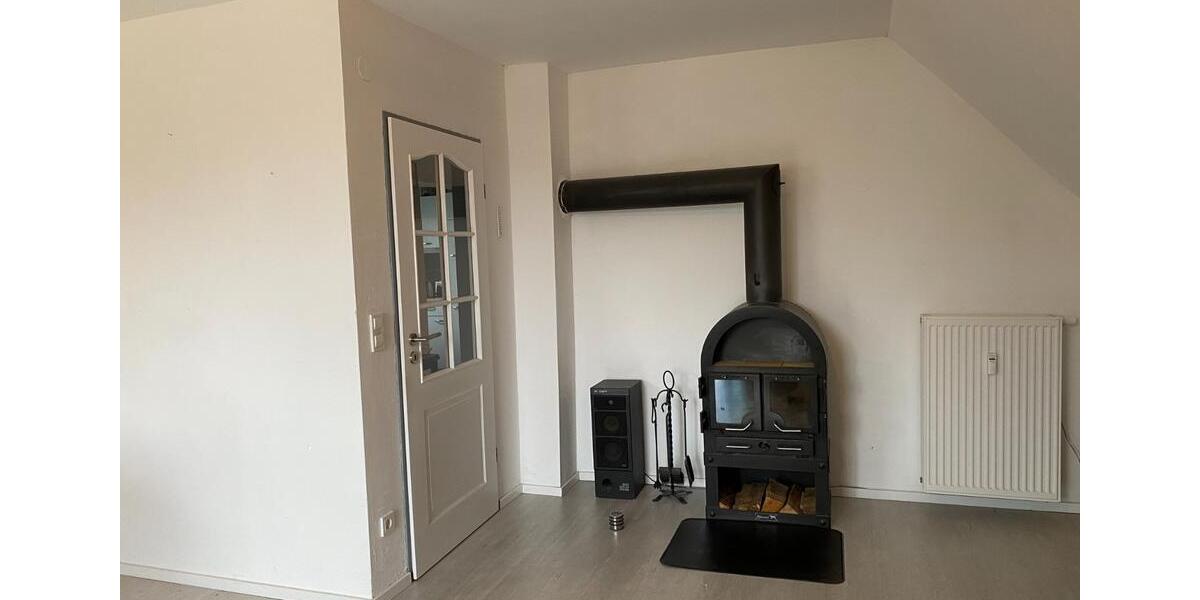 Dachgeschoßwohnung Braunschweig Lehndorf-Watenbüttel - 2 Zimmer, 64 m&sup2;, 172.000&euro; | Angebot:25882677