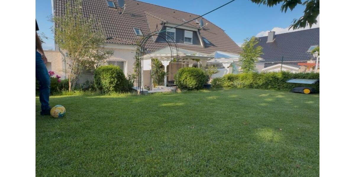 Doppelhaushälfte Wolfsburg Almke - 4 Zimmer, 140 m&sup2;, 410.000&euro; | Angebot:25476413
