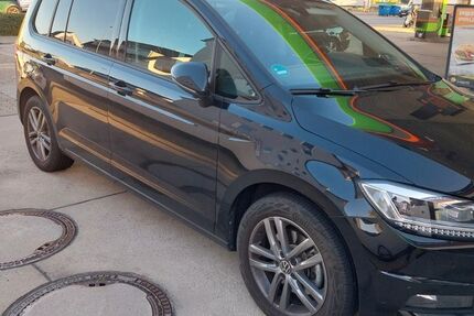 VW Touran 23.500 km 27.900 &euro; Gifhorn 38518