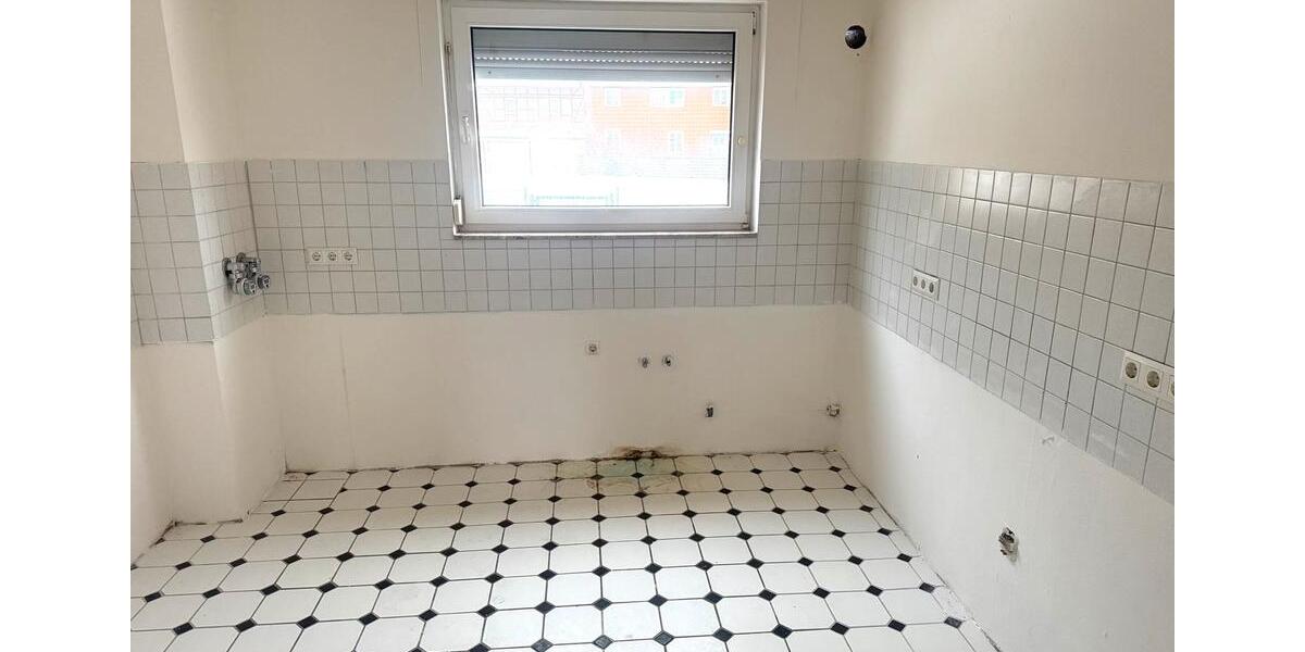 Erdgeschoßwohnung Helmstedt - 4 Zimmer, 110 m&sup2;, 800&euro; | Angebot:25331997