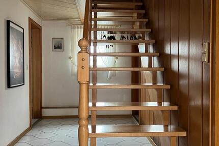 Haus Königslutter am Elm - 8.5 Zimmer, 240 m&sup2;, 210.000&euro; | Angebot:26019605