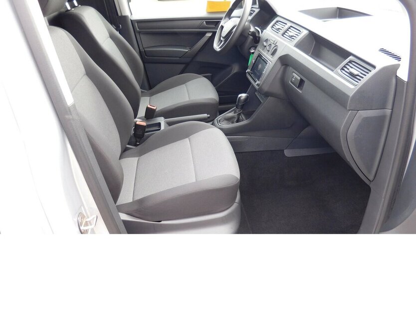 VW Caddy Maxi Abt-e Elektrik DSG Automatik Navi 13.300 km 13.690 € Vordorf 38533