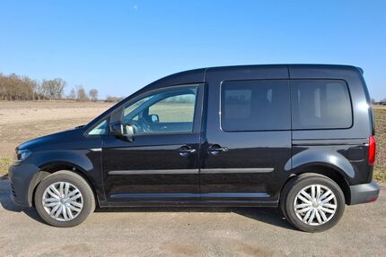 VW Caddy 120.700 km 17.700 &euro; Meinersen 38536