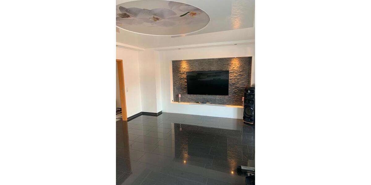 Einfamilienhaus Sassenburg - 5 Zimmer, 340 m&sup2;, 450.000&euro; | Angebot:26147380