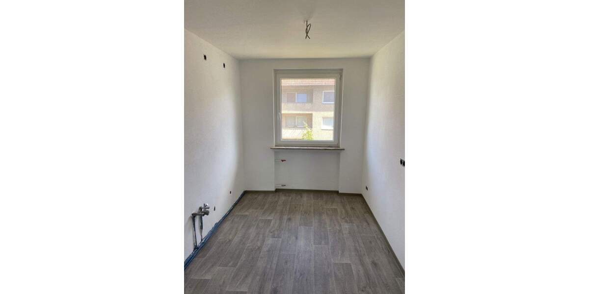 Etagenwohnung Helmstedt - 3 Zimmer, 81 m&sup2;, 135.000&euro; | Angebot:25746941