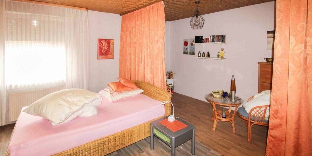 Mehrfamilienhaus, Wohnhaus Wahrenholz - 8 Zimmer, 254 m&sup2;, 249.000&euro; | Angebot:26218940
