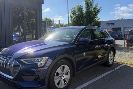 Audi e-tron 88.064 km 28.405 &euro; Braunschweig 38122