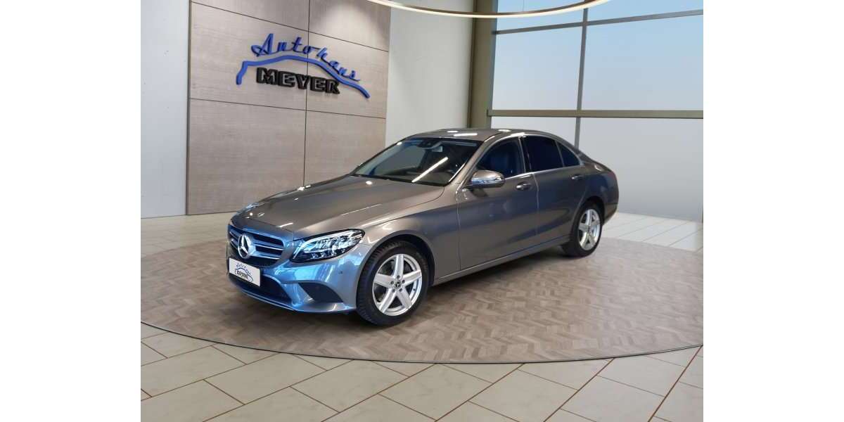 Mercedes-Benz C 300 99.789 km 24.310 &euro; Sickte 38173