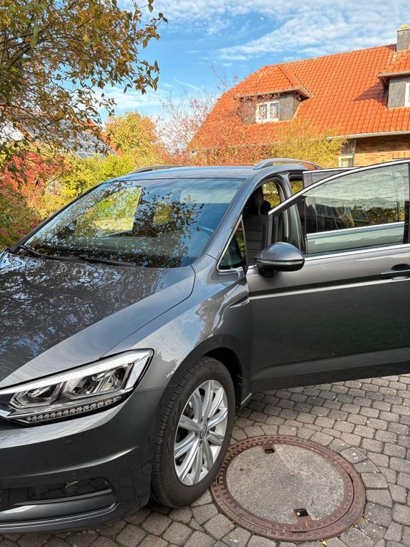 VW Touran 125.510 km 17.699 € Wendeburg 38176