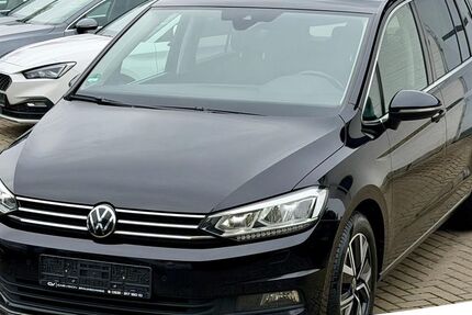 VW Touran 125.000 km 20.499 &euro; Braunschweig 38118