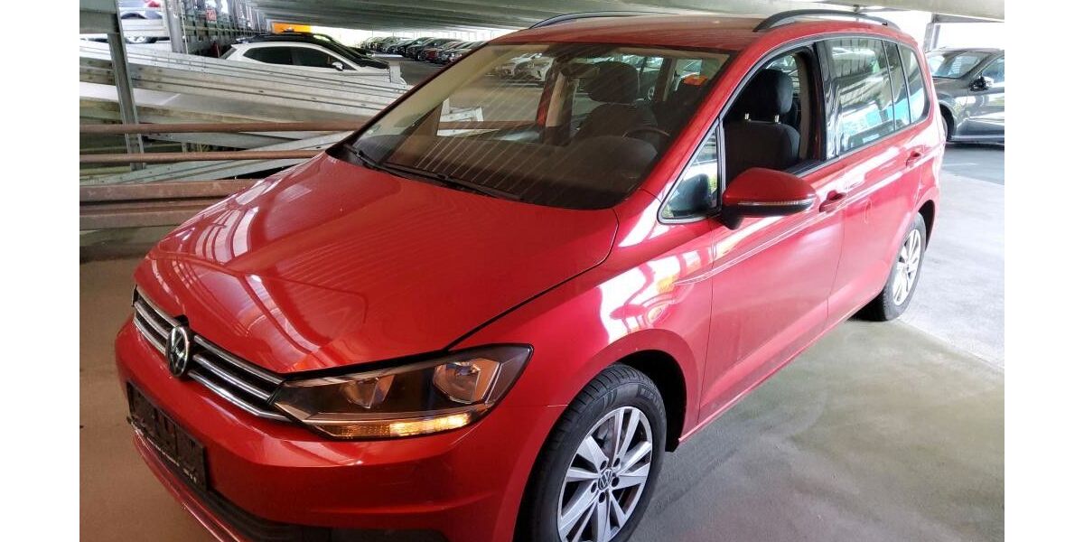 VW Touran 159.570 km 15.590 &euro; Helmstedt 38350
