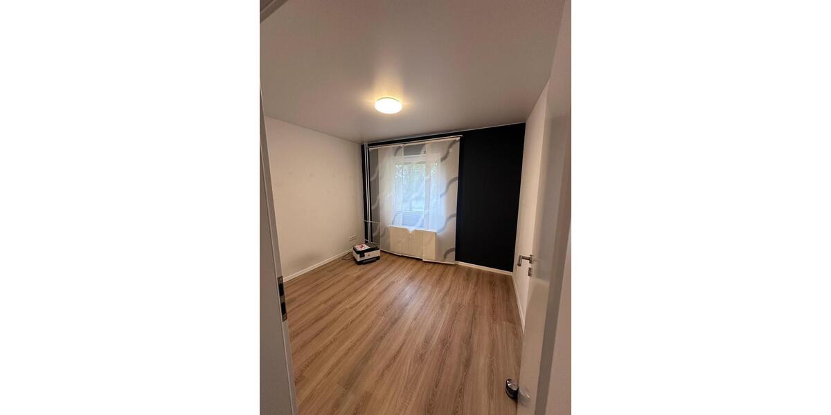 Erdgeschoßwohnung Gifhorn - 3 Zimmer, 81 m&sup2;, 850&euro; | Angebot:24676715