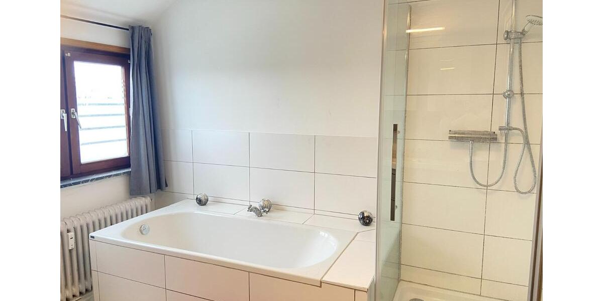 Dachgeschoßwohnung Gifhorn - 2 Zimmer, 80 m&sup2;, 110.000&euro; | Angebot:25944261