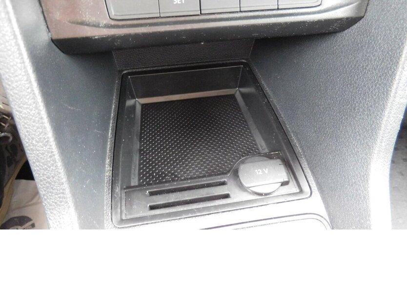 VW Caddy Maxi Abt-e Elektrik DSG Automatik Klima 19.100 km 14.990 € Vordorf 38533