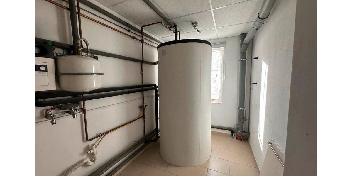 Einfamilienhaus Isenbüttel - 7 Zimmer, 195 m&sup2;, 350.000&euro; | Angebot:26038933