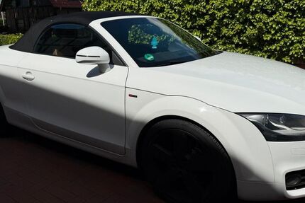 Audi TT 171.677 km 9.990 &euro; Braunschweig 38102