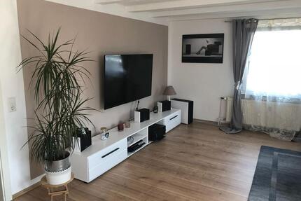 Provisionsfrei-Moderne 4-Zimmer Dachgeschoßwohnung in Calberlah