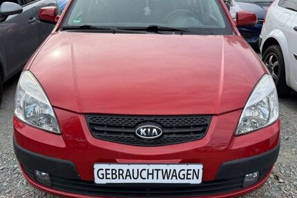 Kia Rio 129.000 km 4.250 € Adersheim 38304