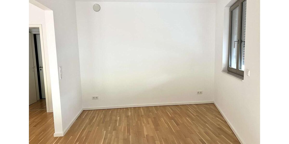 Erdgeschoßwohnung Gifhorn - 6 Zimmer, 167 m&sup2;, 1.650&euro; | Angebot:24749645