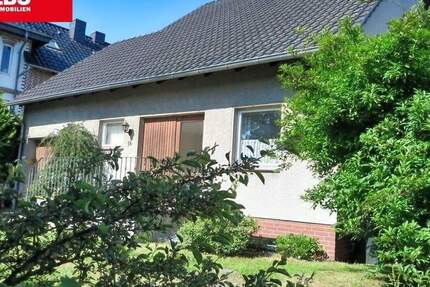 Solides Einfamilienhaus inmitten bester Infrastruktur 4 zimmer