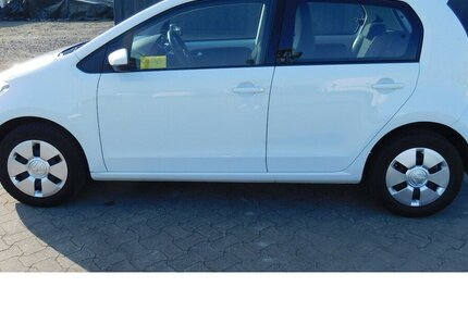 VW up! 1.0 Move MPI BMT 4Trg Klima Radio 32.300 km 11.990 &euro; Vordorf 38533
