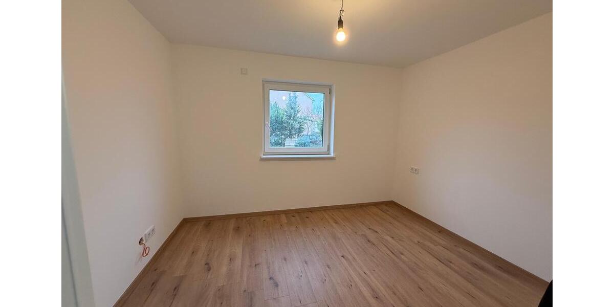 3-Zimmer-Wohnung, 70 m2, Erstbezug nach Kernsanierung 3 zimmer