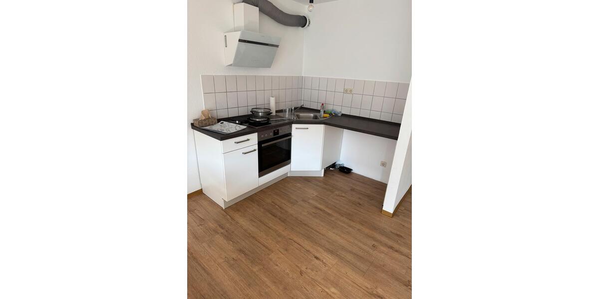 Dachgeschoßwohnung Braunschweig - 2 Zimmer, 54 m&sup2;, 600&euro; | Angebot:26308982
