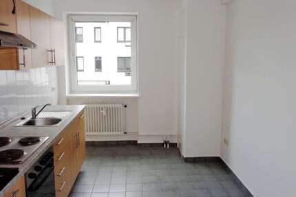 Wohnung Braunschweig Innenstadt - 2 Zimmer, 77 m&sup2;, 657&euro; | Angebot:26348976