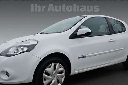 Renault Clio 124.784 km 3.999 € Braunschweig 38120