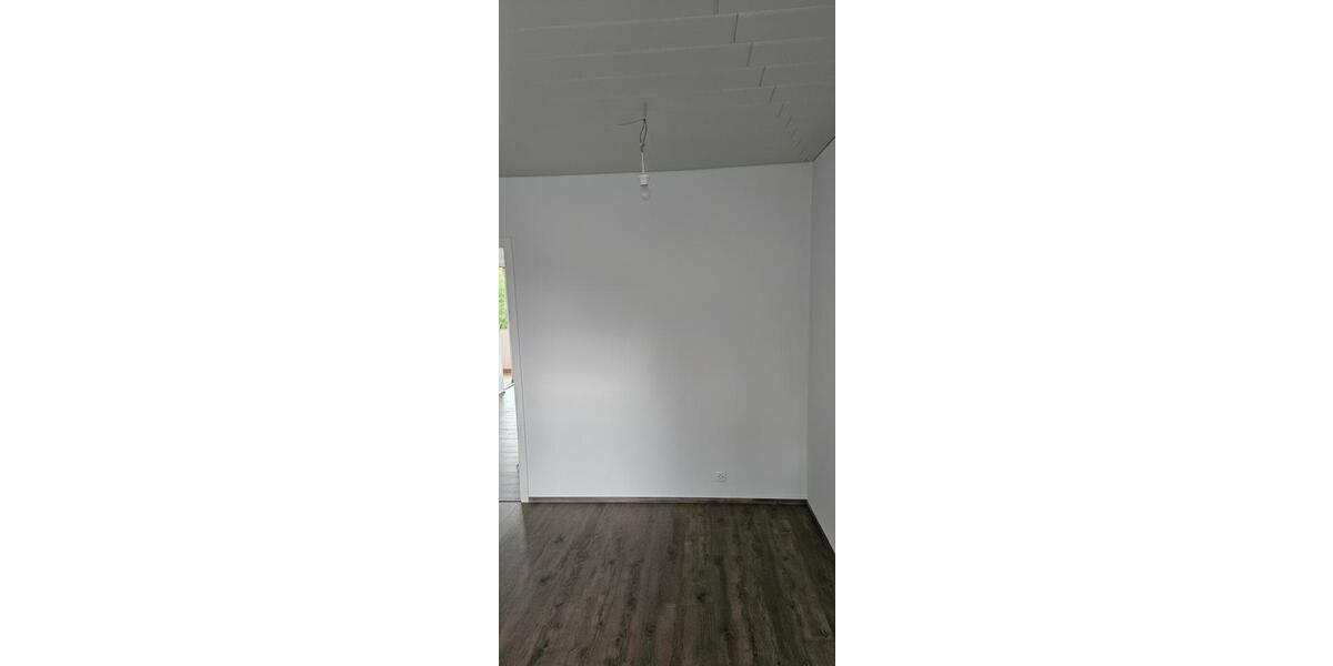 Dachgeschoßwohnung Ribbesbüttel - 2.5 Zimmer, 80 m&sup2;, 650&euro; | Angebot:25173466