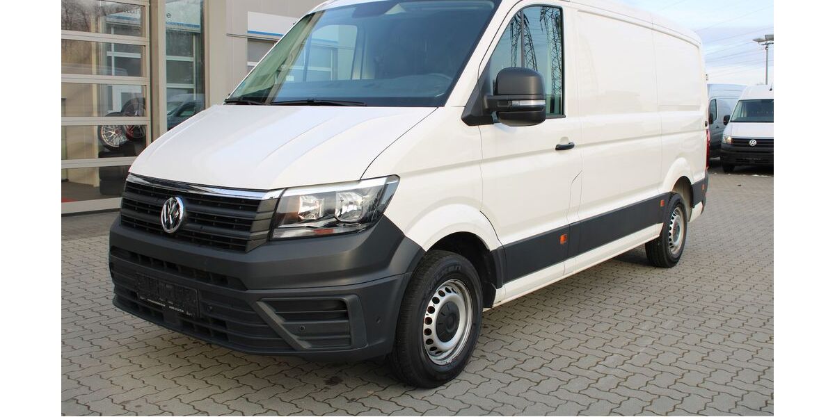 VW Crafter 99.668 km 17.900 &euro; Braunschweig 38126