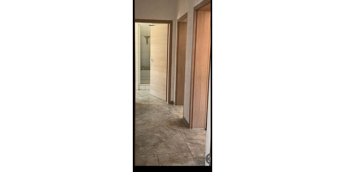 Mehrfamilienhaus, Wohnhaus Wolsdorf - 8 Zimmer, 150 m&sup2;, 128.000&euro; | Angebot:26713759