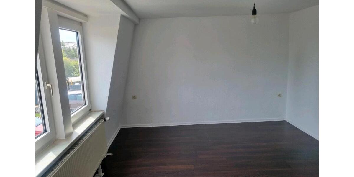 Etagenwohnung Groß Twülpstedt - 3 Zimmer, 130 m&sup2;, 700&euro; | Angebot:26674199