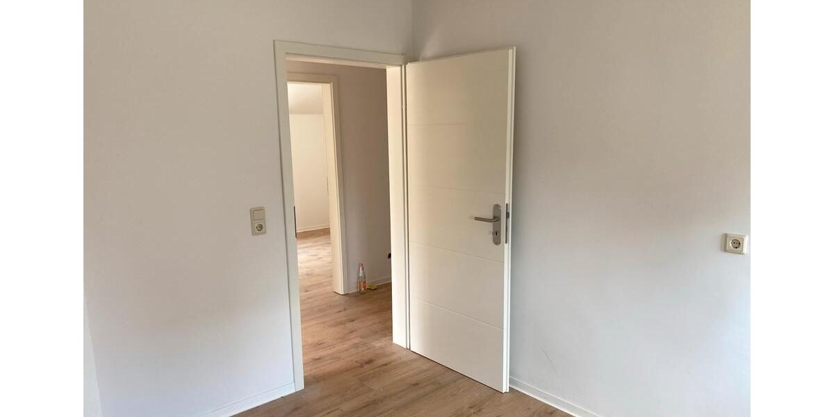 Dachgeschoßwohnung Wolfsburg Detmerode - 2.5 Zimmer, 60 m&sup2;, 600&euro; | Angebot:25646575