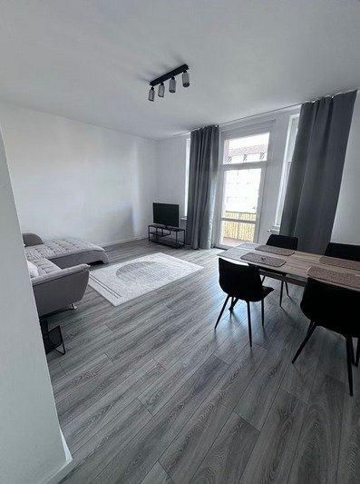 Etagenwohnung Braunschweig Nordstadt - 2 Zimmer, 70 m&sup2;, 400&euro; | Angebot:26677754
