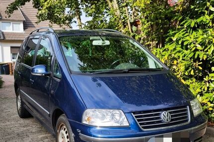 VW Sharan 162.104 km 5.250 &euro; Braunschweig 38108