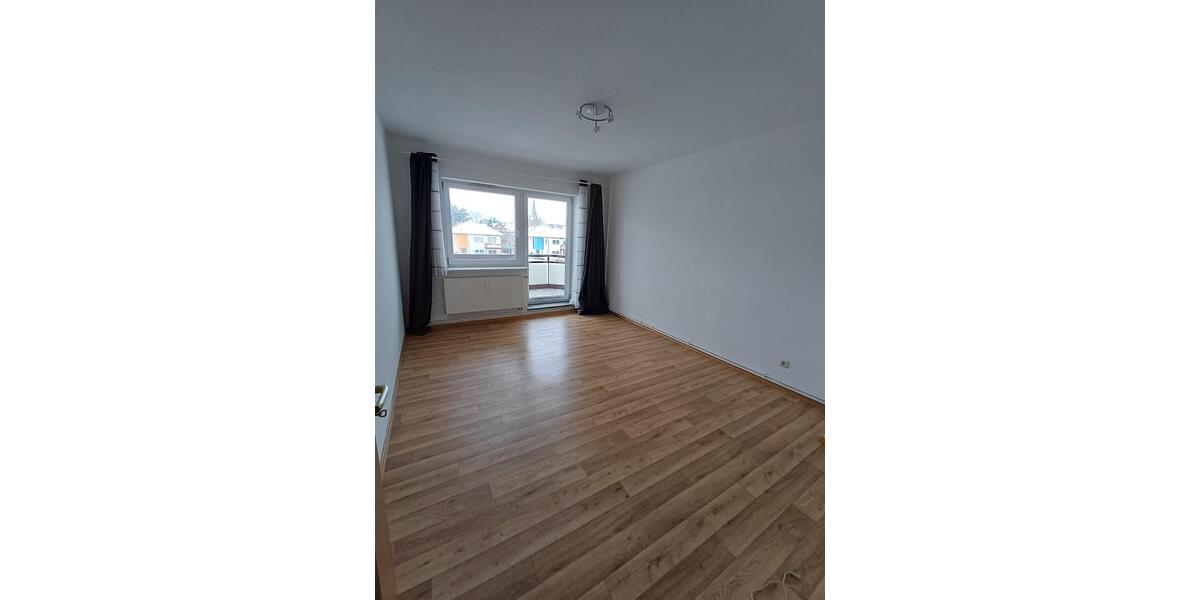 Etagenwohnung Oebisfelde-Weferlingen Weferlingen - 3 Zimmer, 59 m&sup2;, 443&euro; | Angebot:24688990