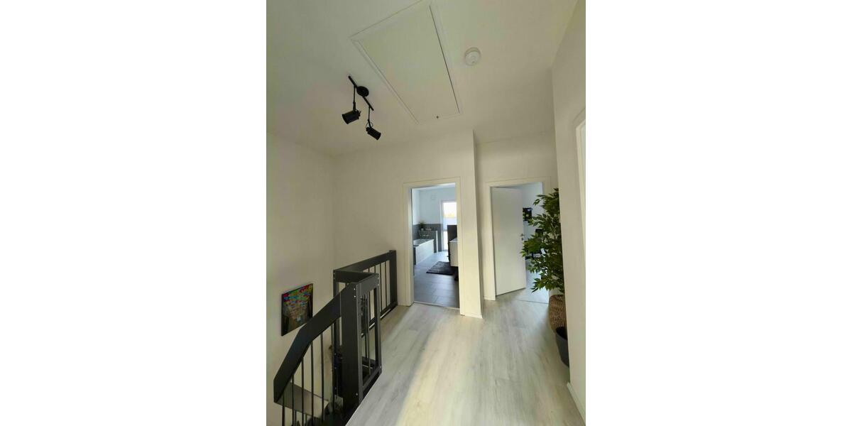 Doppelhaushälfte Meine - 5 Zimmer, 157 m&sup2;, 1.650&euro; | Angebot:25298572