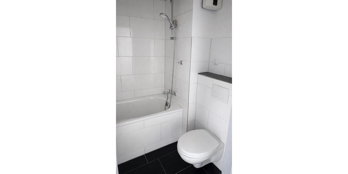 Etagenwohnung Wolfsburg Detmerode - 5 Zimmer, 82 m&sup2;, 159.000&euro; | Angebot:26932404