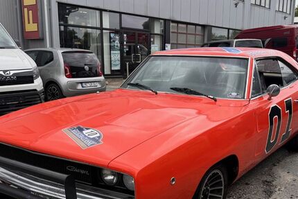 Dodge Charger 56.402 km 69.900 € Lehre/Flechtorf 38165