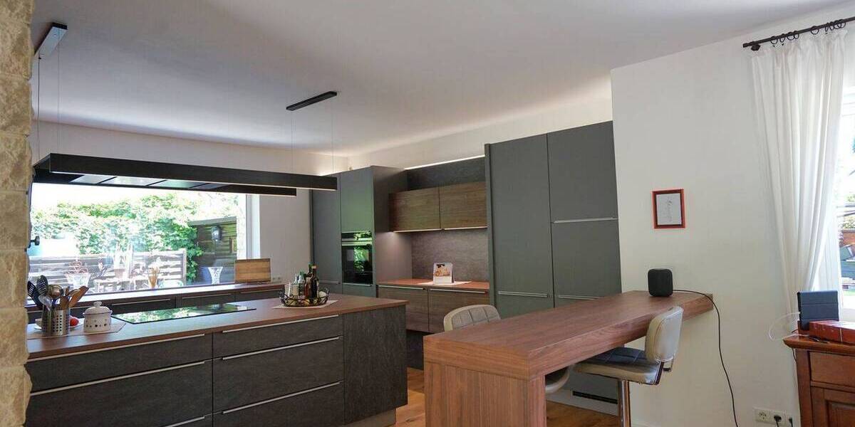 Energetisch saniertes Anwesen in einmaliger Waldrandlage 9 zimmer