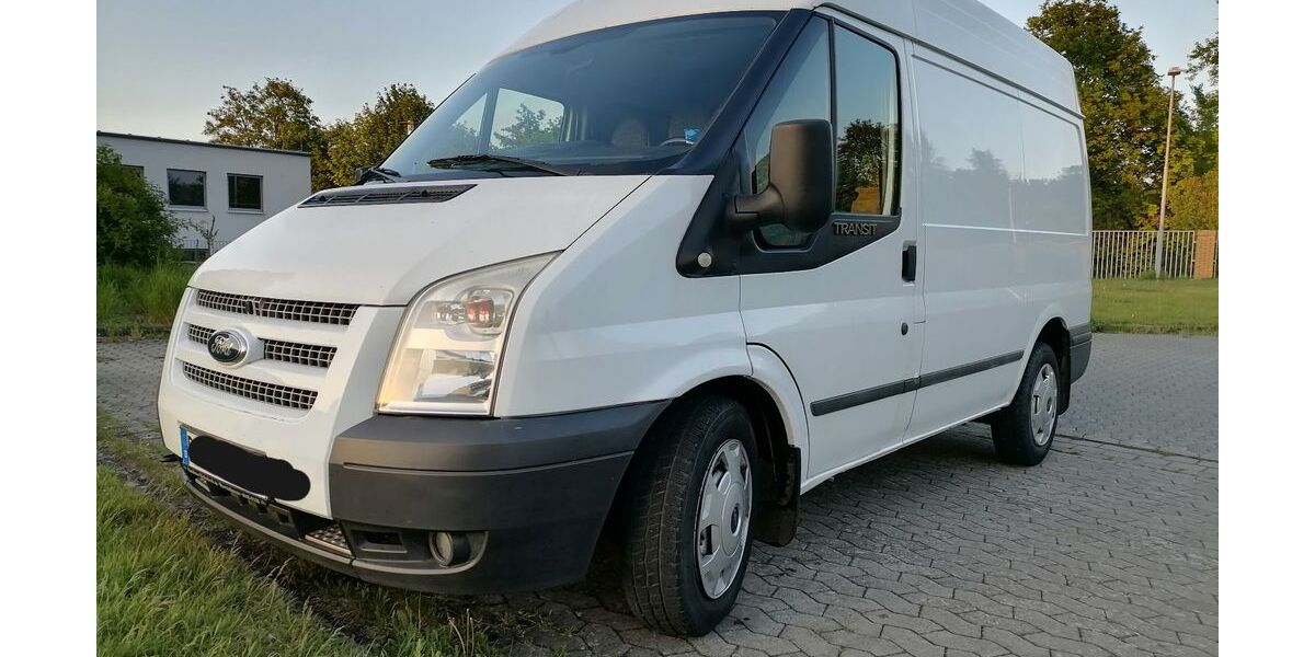 Ford Transit 146.682 km 10.490 &euro; Braunschweig 38106