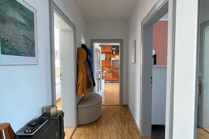 Wohnung Wolfsburg - 4 Zimmer, 96 m&sup2;, 840&euro; | Angebot:25394131