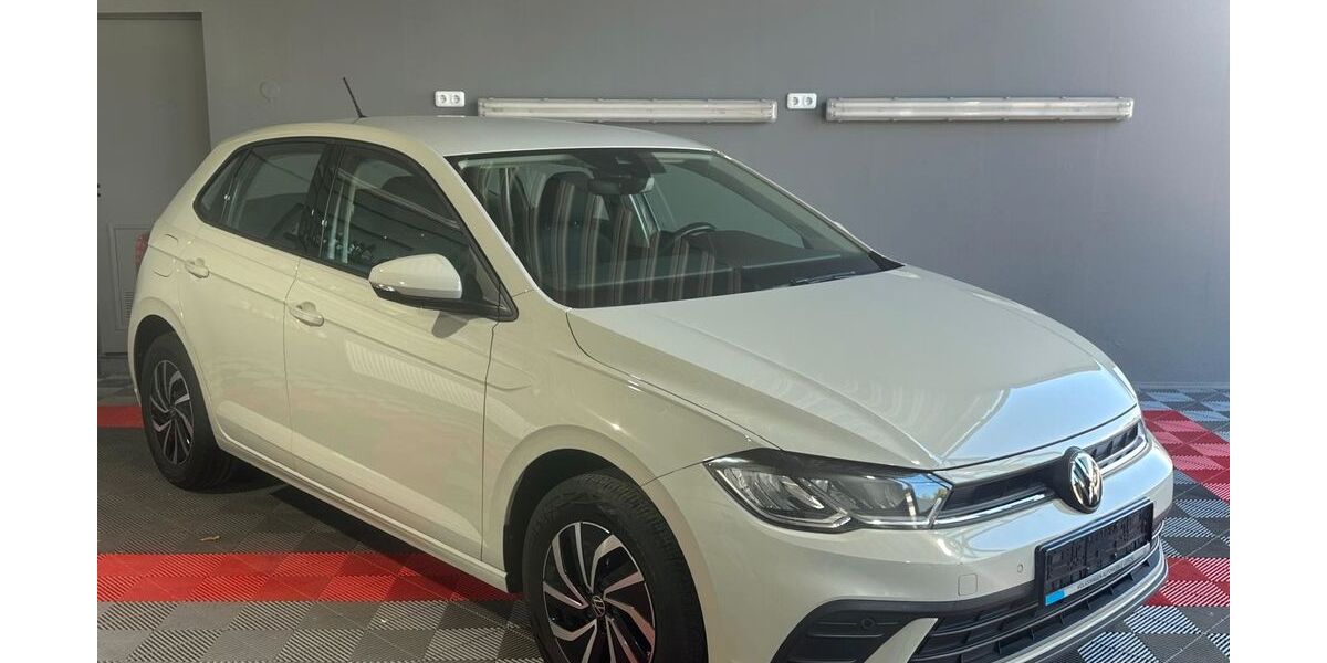 VW Polo 64.877 km 12.899 &euro; Braunschweig 38112