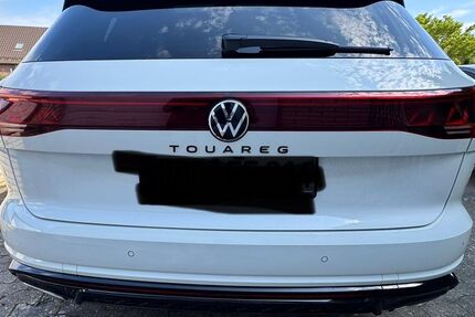 VW Touareg 40.100 km 73.500 € Wolfsburg 38444