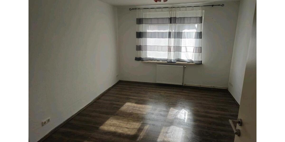 Erdgeschoßwohnung Oebisfelde-Weferlingen Weferlingen - 3 Zimmer, 60 m&sup2;, 115.000&euro; | Angebot:25760951