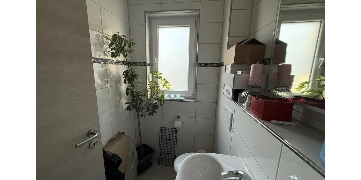 Etagenwohnung Sassenburg - 4 Zimmer, 110 m&sup2;, 1.050&euro; | Angebot:26252457