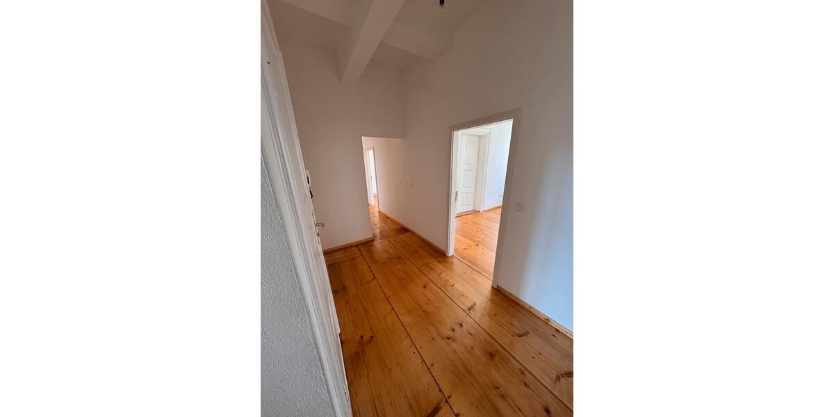 Etagenwohnung Helmstedt - 4 Zimmer, 121 m&sup2;, 950&euro; | Angebot:26662489