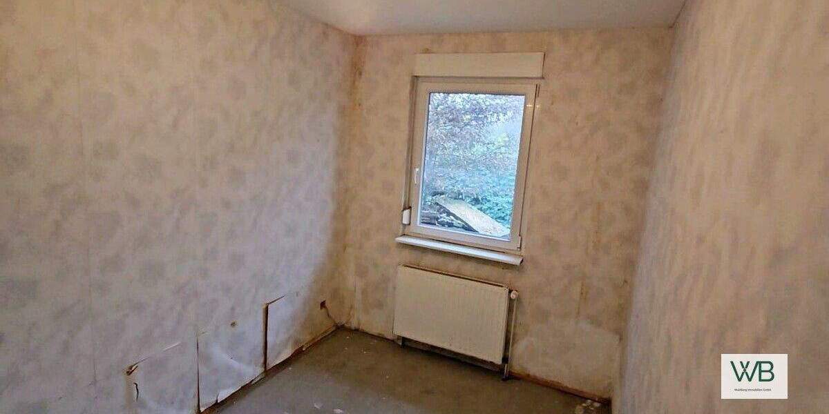 Zweifamilienhaus in Braunschweig (Waggum) mit Monteurszimmer auf Erbbaurecht 6 zimmer