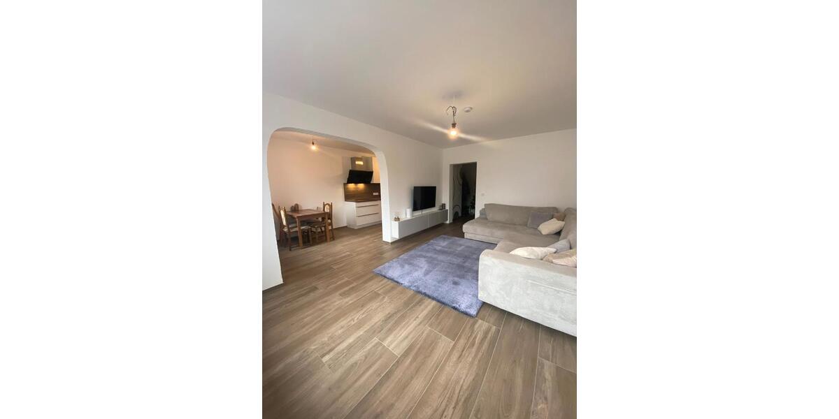 Etagenwohnung Wolfsburg Detmerode - 3 Zimmer, 84 m&sup2;, 190.000&euro; | Angebot:27077473